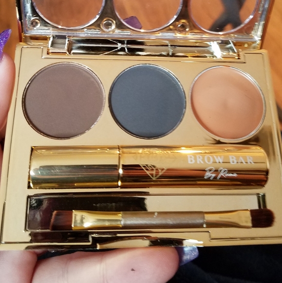 True brow brow makeover kit "Dark" - Picture 2 of 5